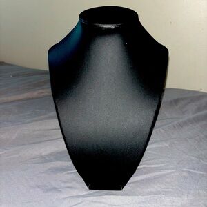 Small 9”-10” tall Bust